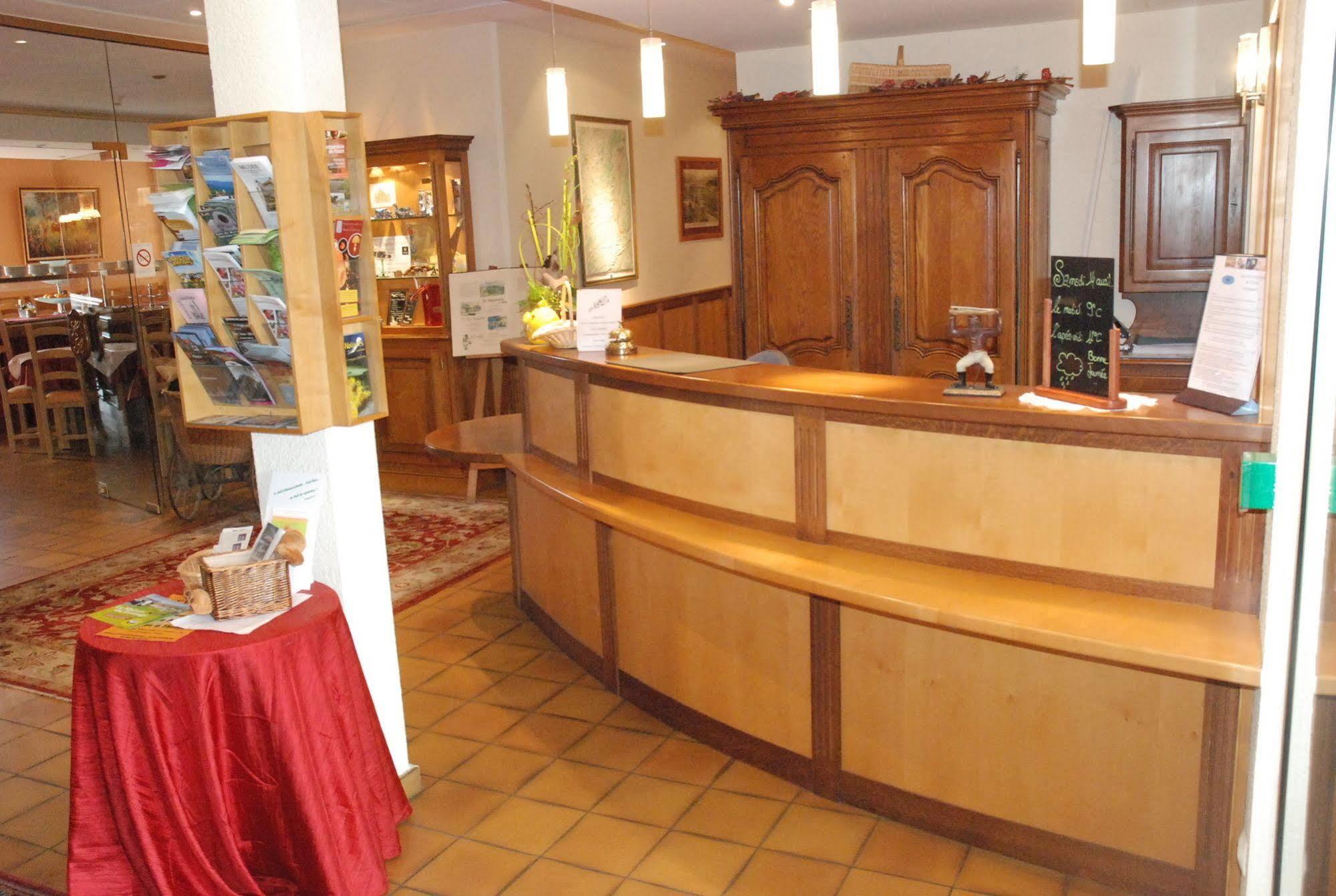 Hotel Le ריקוויר מראה חיצוני תמונה
